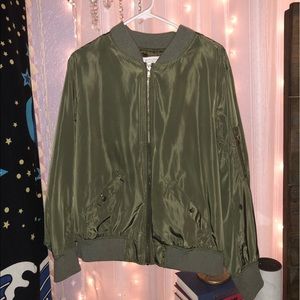 CHARLOTTE RUSSE GREEN BOMBER JACKET